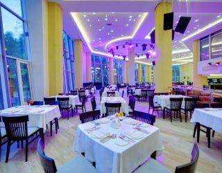 *Парк-отель LES Art Resort