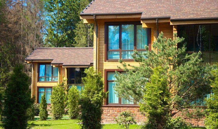 *Парк-отель LES Art Resort